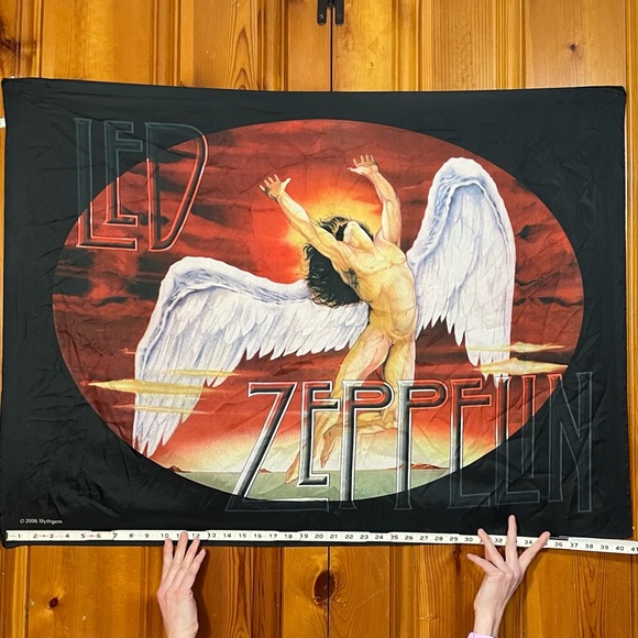 Led Zeppelin Tapestry Decor Rock-N-Roll Wall Hanging Textile Music Memorabilia 🎶 - Picture 6 of 6